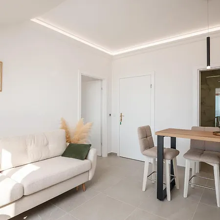 Guest house Micika 3*
